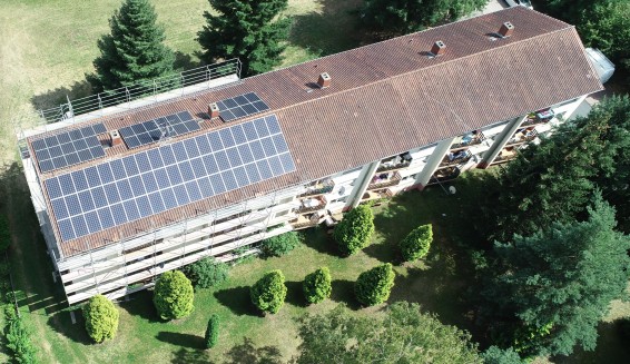 Kaiserslautern Mehrfamilienhaus beide Dachhälften, Inbetriebnahme: Juli 2019; Leistung: 29 kWp;