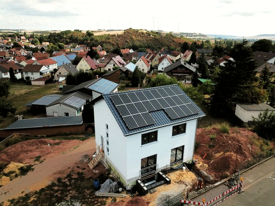 Bohlanden Einamilienhaus, Inbetriebnahme: Februar 2019; Leistung: 8 kWp